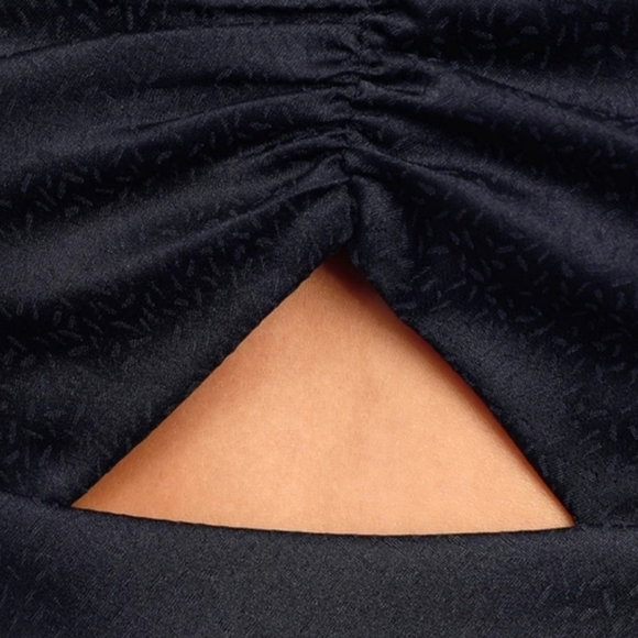 LAST CHANCE-Lulu's-Navy Print Satin lux Dress - Picture 3 of 8